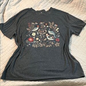 3 for $15 SHEIN Charcoal Gray Short Sleeve Tee with Floral Bird Print
